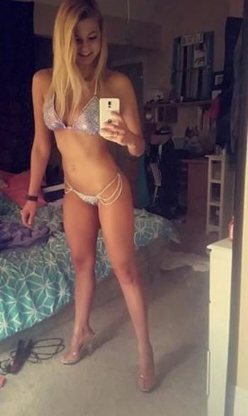 , 23  female escort, Denver