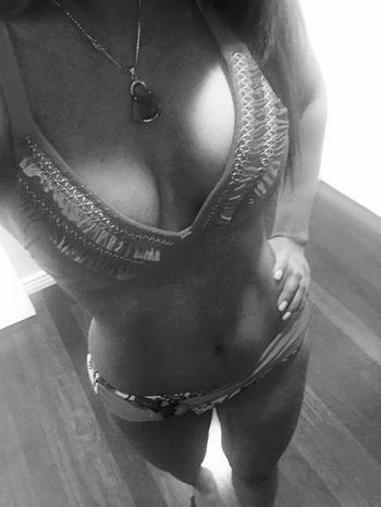 , 23  female escort, Denver