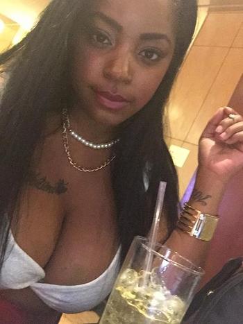 , 24  female escort, Denver