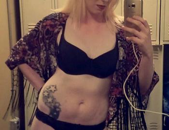 , 21  female escort, Denver