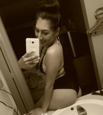 , 20 Latino/Hispanic female escort, Denver