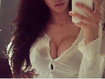  719-286-3794, 25  female escort, Denver