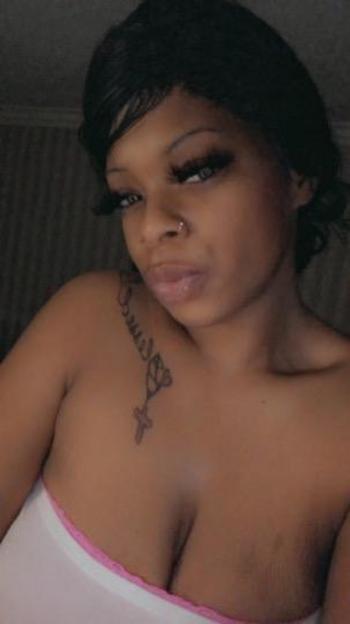  720-522-1973, 30  female escort, Denver