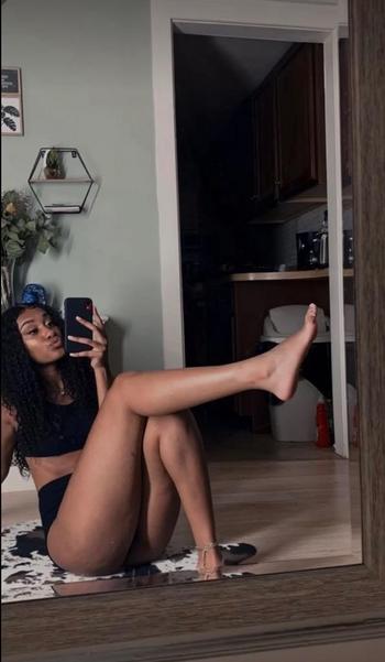 Layla, 34  female escort, Denver