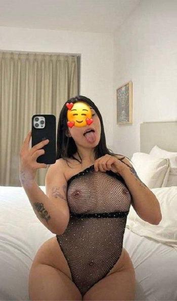 983-217-1864, 23  female escort, Denver