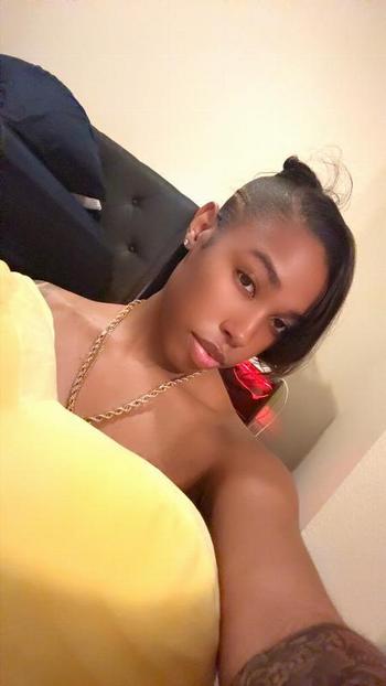 720-948-5983, 24  female escort, Denver