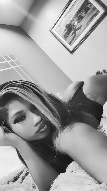 409-599-5642, 22  female escort, Denver
