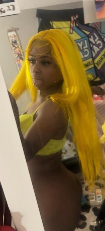Yazz, 21  female escort, Denver